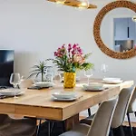 The Spot Apartment
