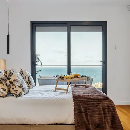 The Spot Apartment *