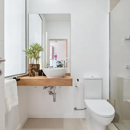 The Spot Apartment *